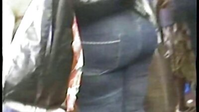 في سن المراهقة جنس وسكس عربي تمتص دسار كبيرة
